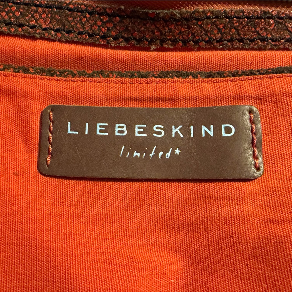 Liebeskind Elegant Black Leather Tote - Picture 3 of 11
